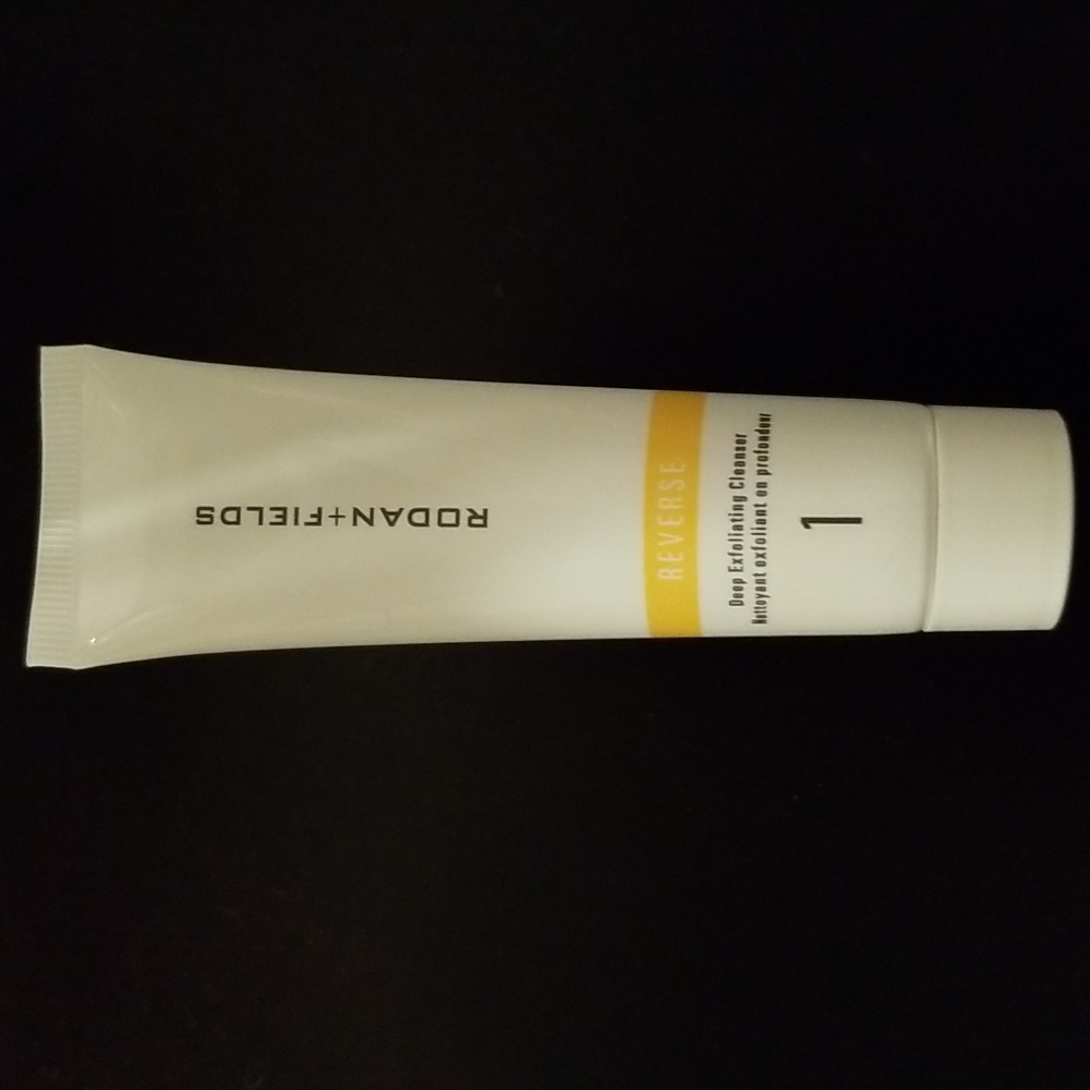 Rodan+Fields Reverse Travel/Mini Regimen - Picture 2 of 11